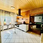 Bookeinfach - Private - Sauna Jacuzzi Whirlpool Swimmingpool Alahna Sup Beachvolleyball Billiards Ping Pong Cinema Theater Music Disco Ball Bbq Und Parkplaetze *