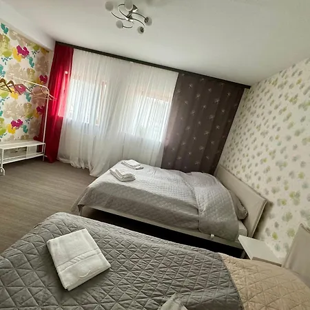 Bookeinfach - Private - Sauna Jacuzzi Whirlpool Swimmingpool Alahna Sup Beachvolleyball Billiards Ping Pong Cinema Theater Music Disco Ball Bbq Und Parkplaetze باد ايمس