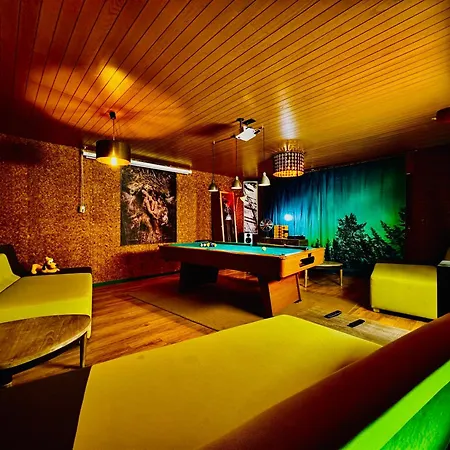 Apartment Bookeinfach - Private - Sauna Jacuzzi Whirlpool Swimmingpool Alahna Sup Beachvolleyball Billiards Ping Pong Cinema Theater Music Disco Ball Bbq Und Parkplaetze Bad Ems