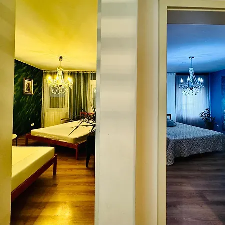 Bookeinfach - Private - Sauna Jacuzzi Whirlpool Swimmingpool Alahna Sup Beachvolleyball Billiards Ping Pong Cinema Theater Music Disco Ball Bbq Und Parkplaetze