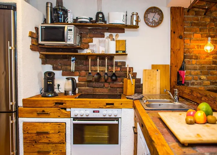 Apartman Bookeinfach - Private - Sauna Jacuzzi Whirlpool Swimmingpool Alahna Sup Beachvolleyball Billiards Ping Pong Cinema Theater Music Disco Ball Bbq Und Parkplaetze Bad Ems